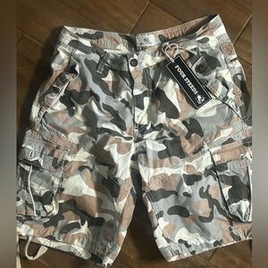 Men's Camouflage Cargo Shorts